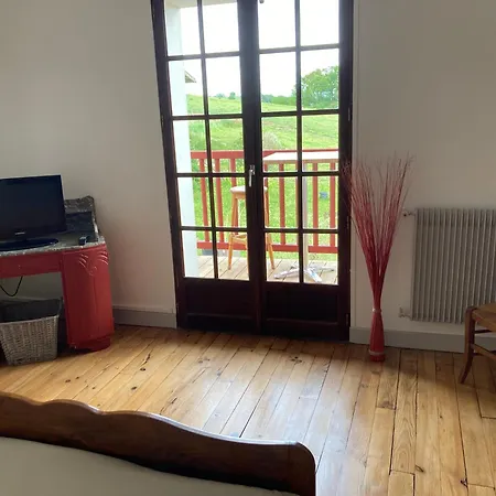 Olhatsia בית אירוח Ilharre