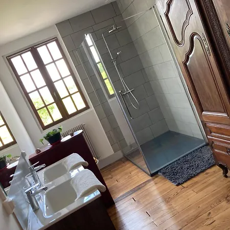 בית אירוח Olhatsia