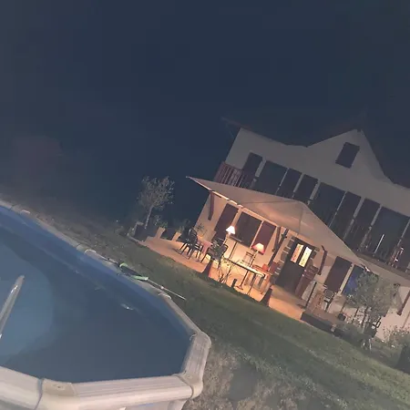 בית אירוח Olhatsia *